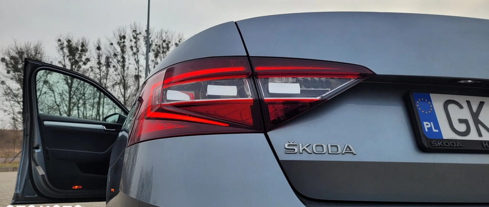 Skoda Superb cena 68500 przebieg: 273071, rok produkcji 2017 z Kwidzyn małe 407